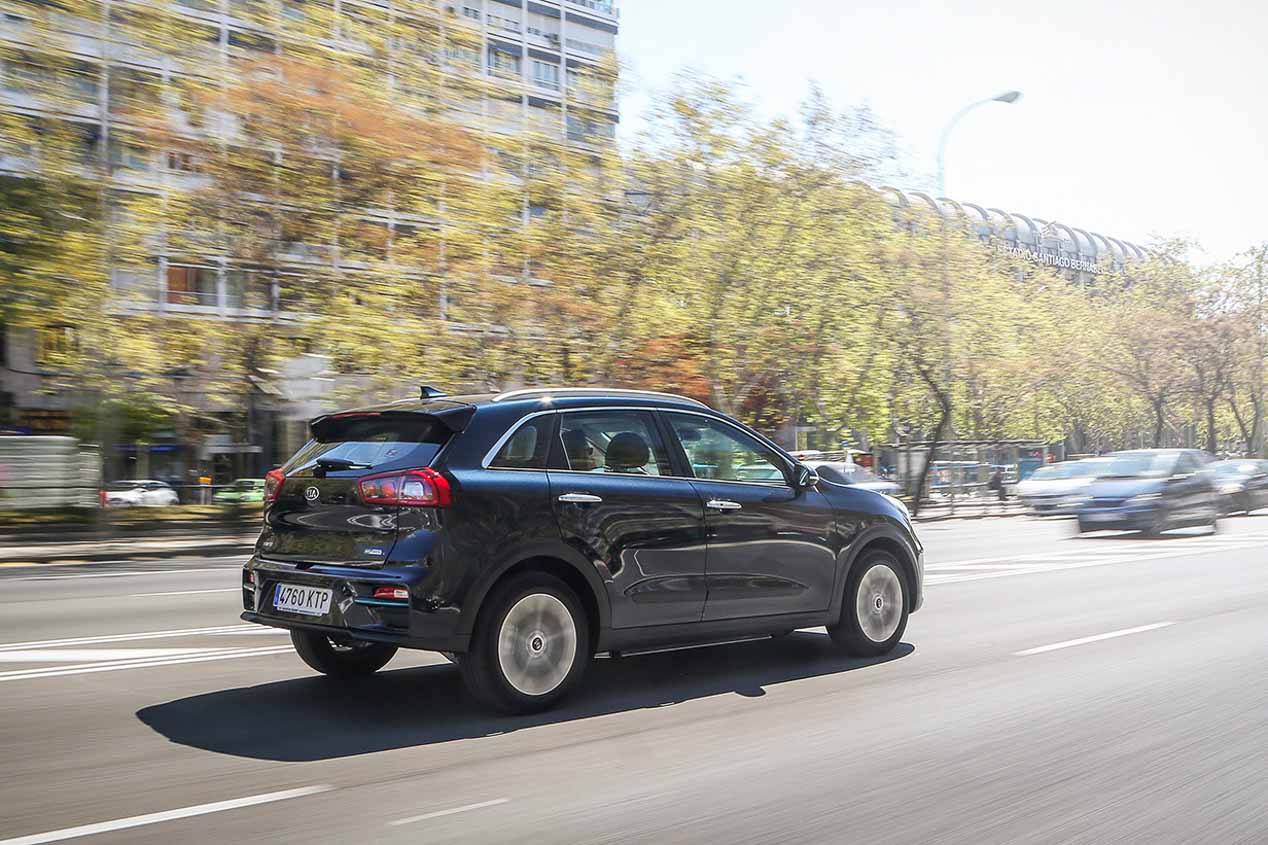 El coche eléctrico que no necesitarás cargar en 12 días 