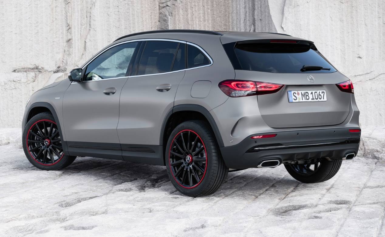 Mercedes GLA 2020, un SUV con más carácter: todos los datos y fotos oficiales