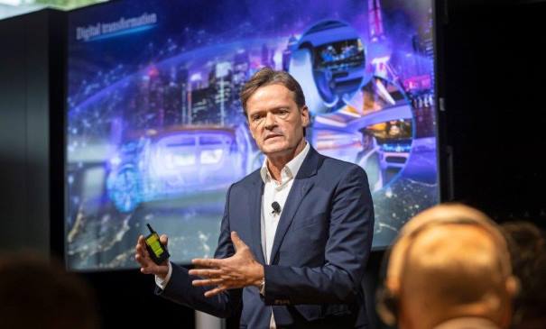 Hablamos con el responsable de planificación de Daimler: "Queremos entrar con el Clase S en el Nivel 3 en 2020"
