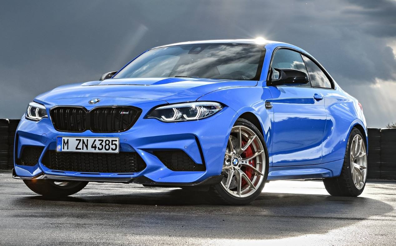Todos los coches deportivos de 2020 mes a mes: Taycan, Mégane R.S., M2…