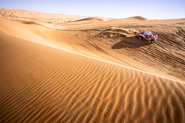 Dakar 2020: Sainz llega a la etapa final líder a 10 minutos de Peterhansel