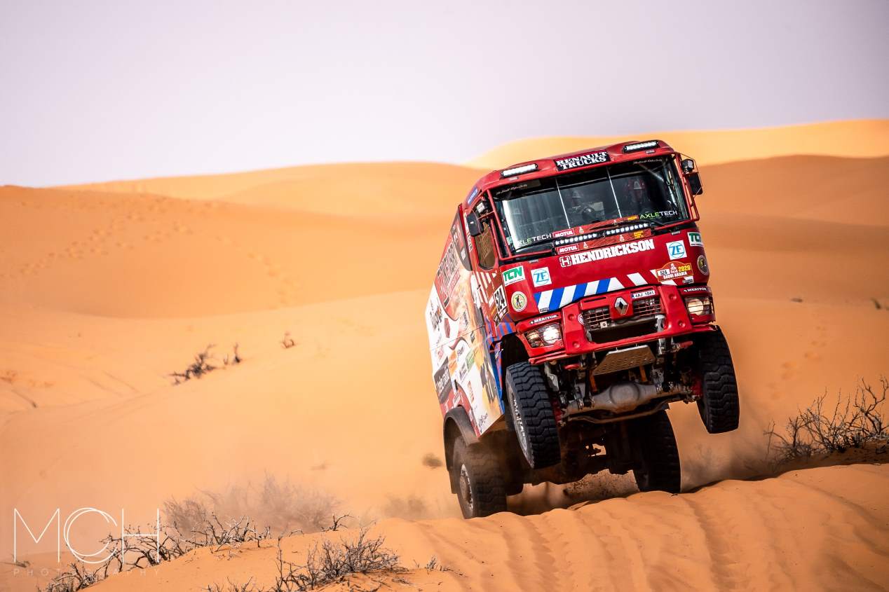 Renault C460 Hybrid Edition: así es el primer camión híbrido que ha corrido el Dakar