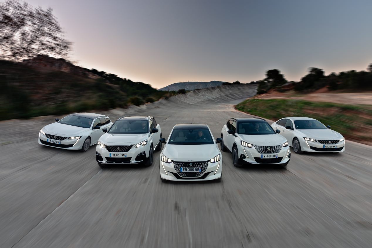 Peugeot 3008 GT Hybrid4: probamos un nuevo SUV con tracción total eléctrica