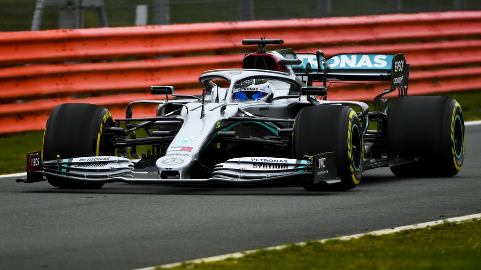 Mercedes asusta