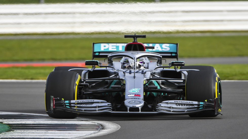 Mercedes asusta