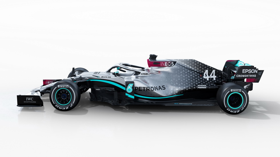 Mercedes asusta