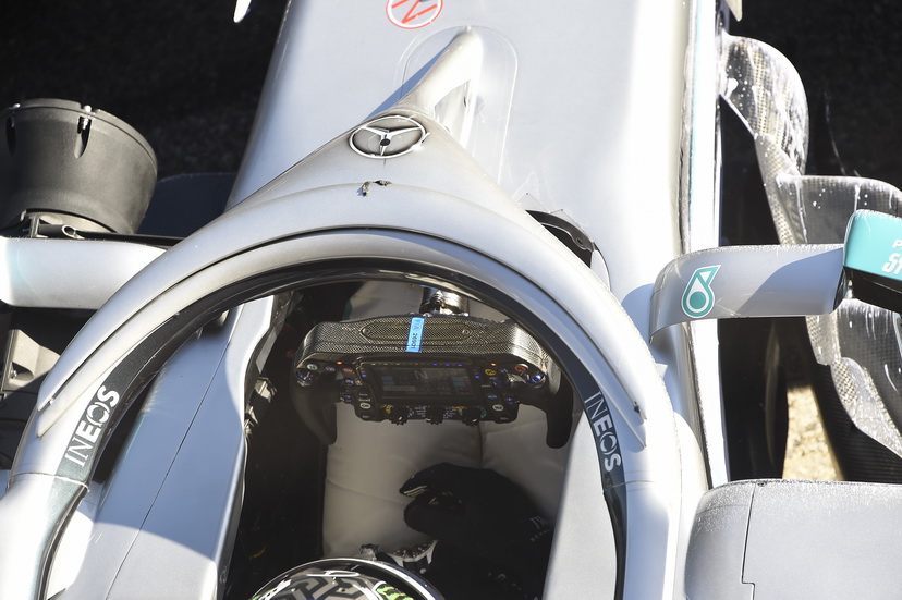Volante "mágico" en el Mercedes W11