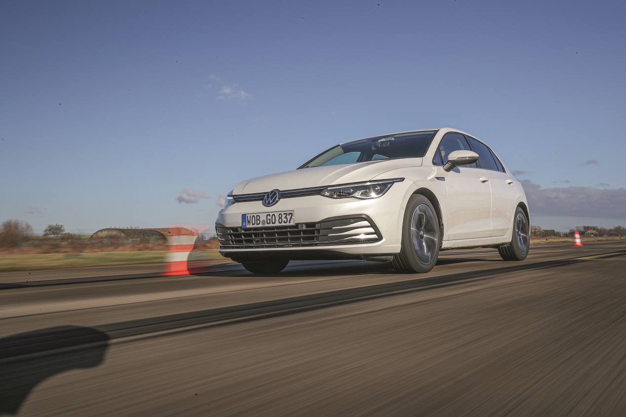 Comparativa: nuevo VW Golf 8 frente a Ceed, Astra y Mégane