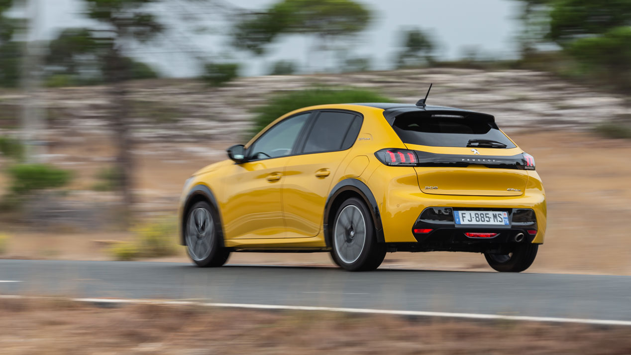 Por qué el Peugeot 208 es el mejor coche de Europa al ganar el Car of the Year 2020
