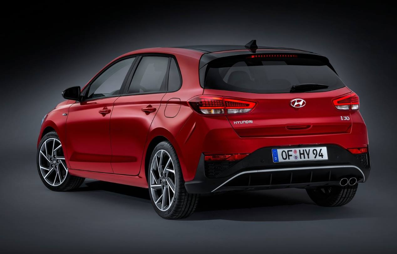 Hyundai i30, Peugeot 308 y Renault Mégane 2020: el trío de nuevos compactos, al detalle