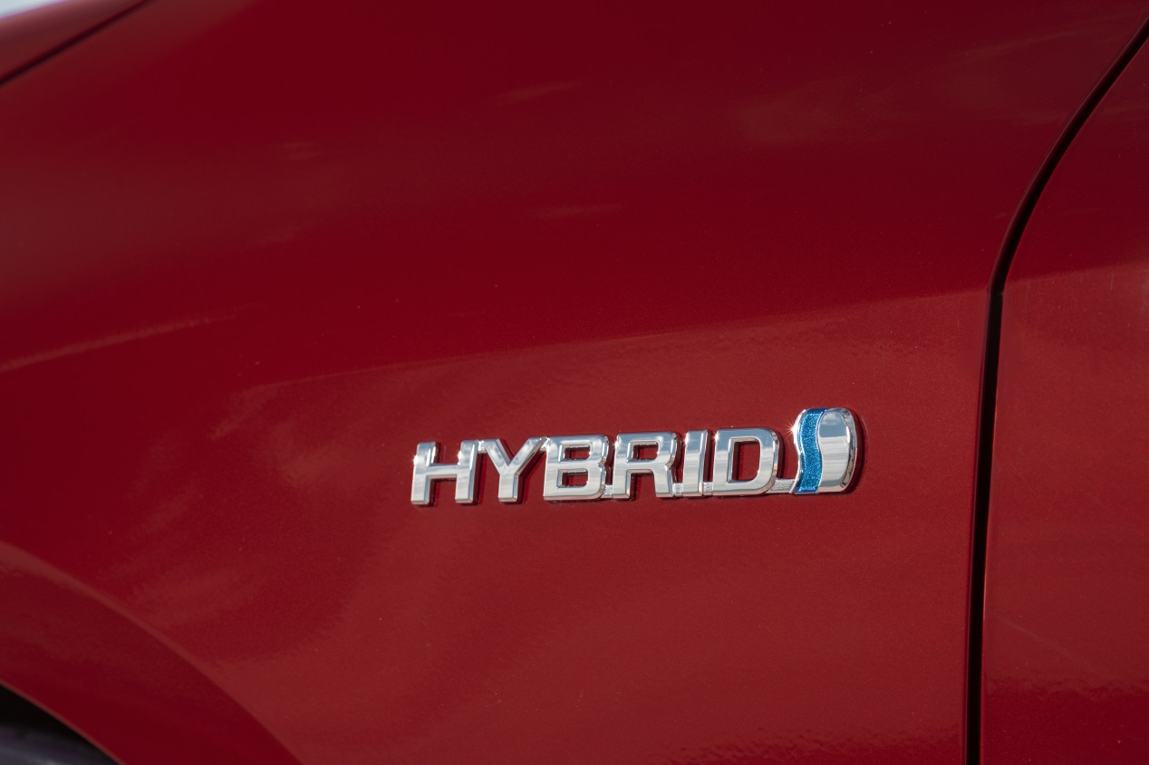 Guía para diferenciar un híbrido eléctrico de un micro-híbrido: mucho más que la etiqueta ECO