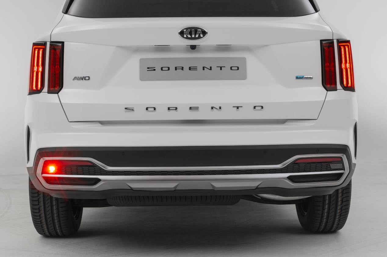 Kia Sorento 2020: todos los datos y fotos oficiales del nuevo SUV de 7 plazas