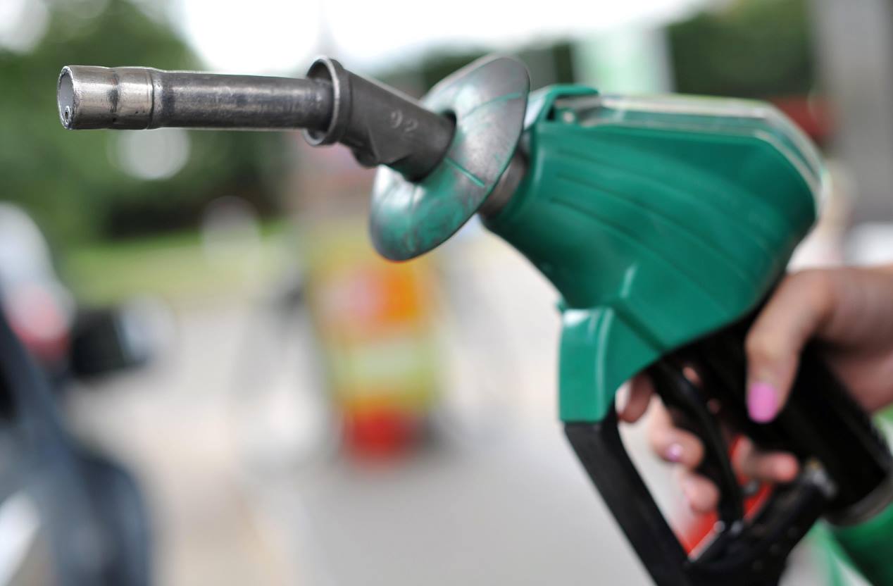 ¿Barril de petróleo a 0 dólares? El diésel y la gasolina podrían alcanzar mínimos históricos
