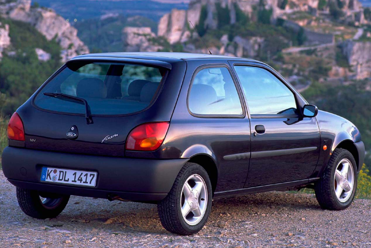 Veinteañero, ¿sabes qué coches se vendían cuando naciste?