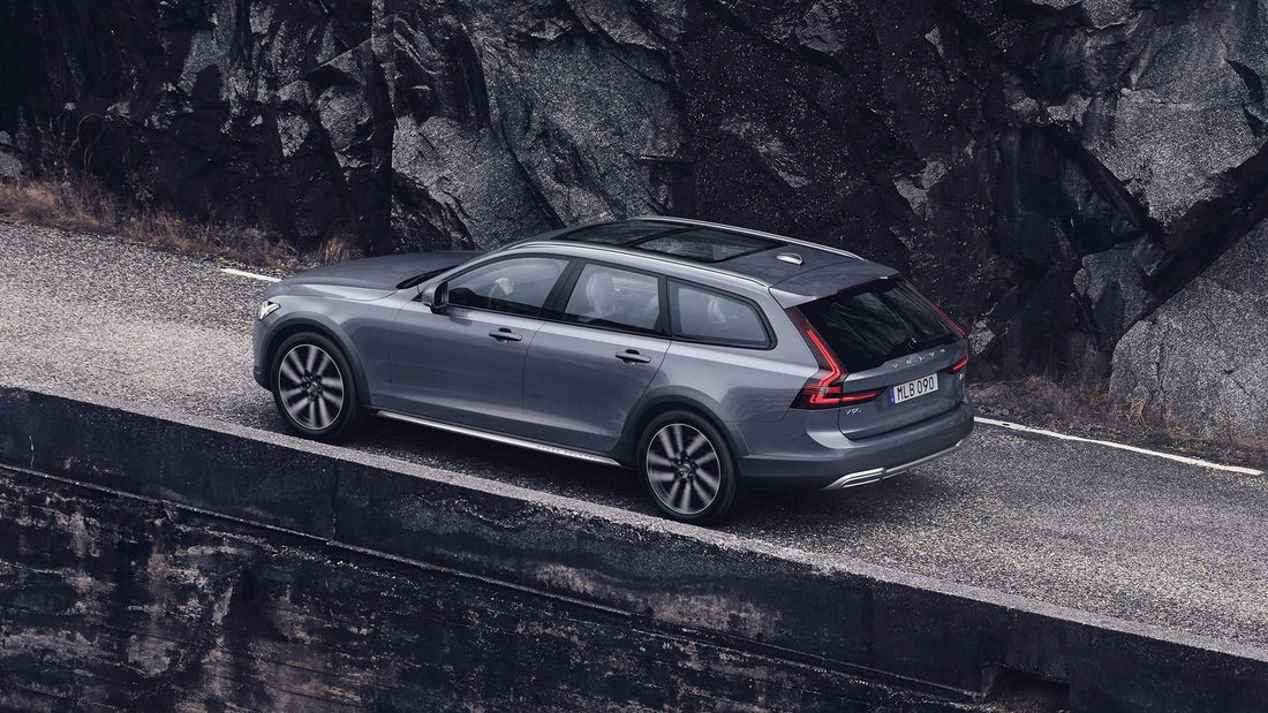 Volvo S60 y S90 2020: nuevas versiones de gasolina micro-híbridas a partir de verano
