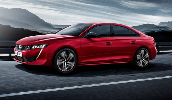 Conduce desde casa los nuevos Peugeot 208, 2008, 308 y 3008: te contamos cómo