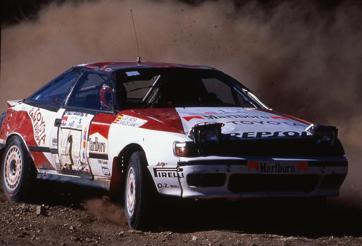 30 años de la victoria de Carlos Sainz y Toyota en el Mundial de Rallyes (vídeos y fotos)