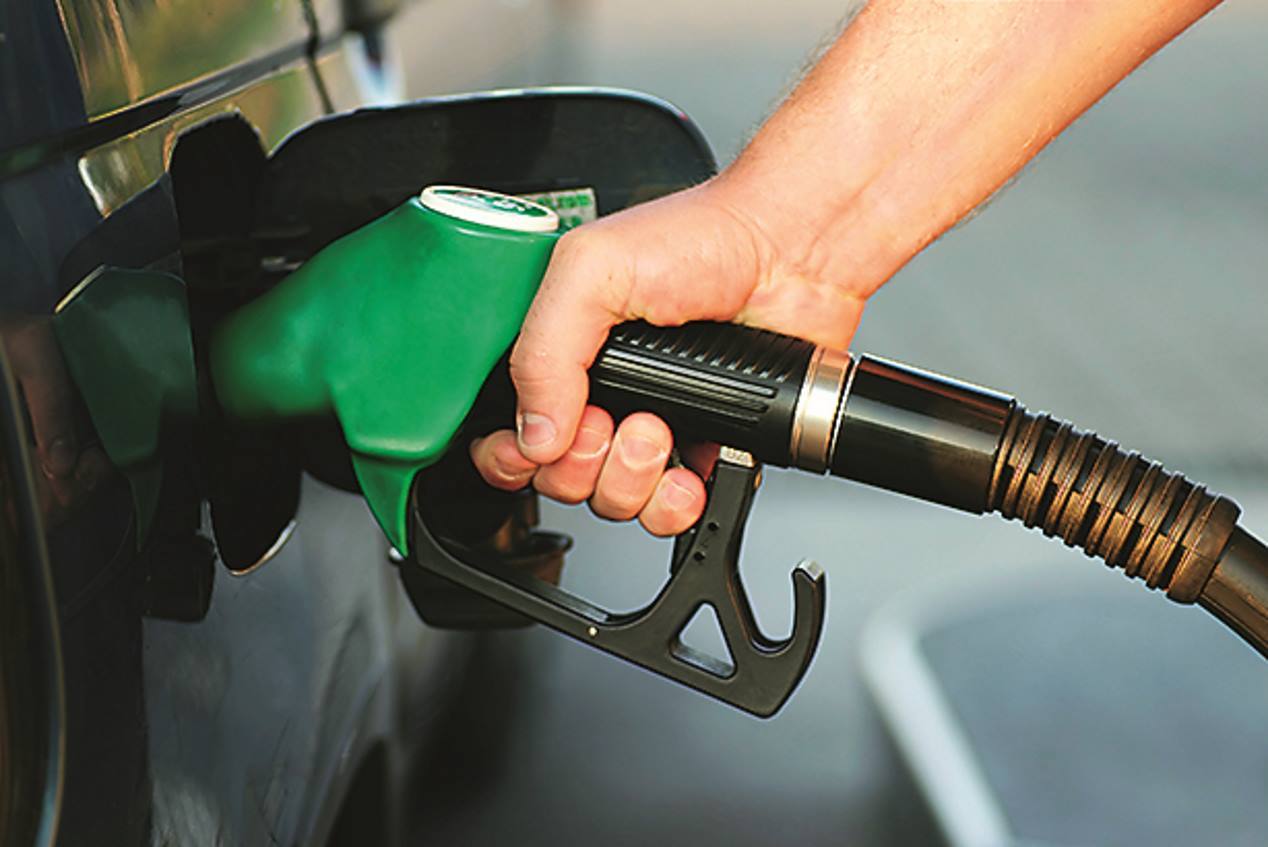 ¿Qué le puede pasar a un coche diésel si le echas gasolina? ¿Y viceversa?