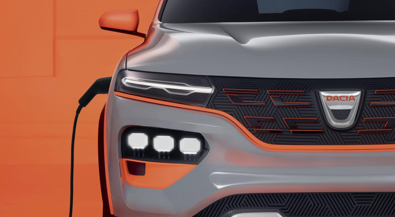 Del Logan al Sandero, Duster y nuevo Spring: la historia de Dacia, en coches y fotos