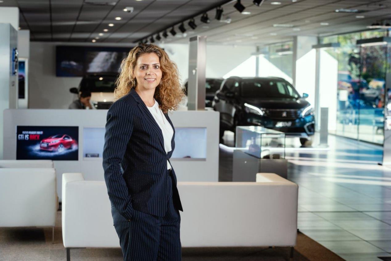 El futuro de Peugeot tras el Covid-19: entrevista a su dirctora general, Hélène Bouteleau
