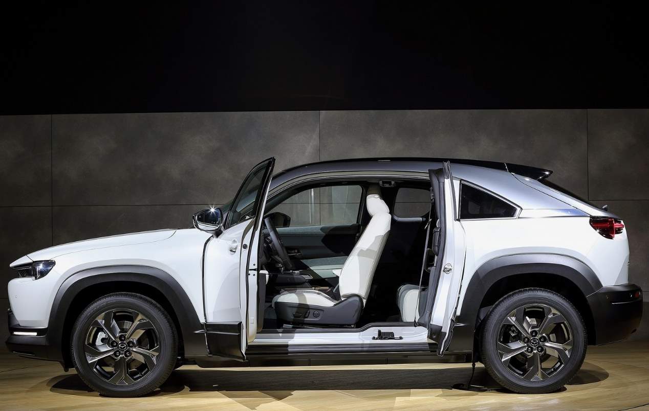 Mazda MX-30: arranca la fabricación del SUV eléctrico