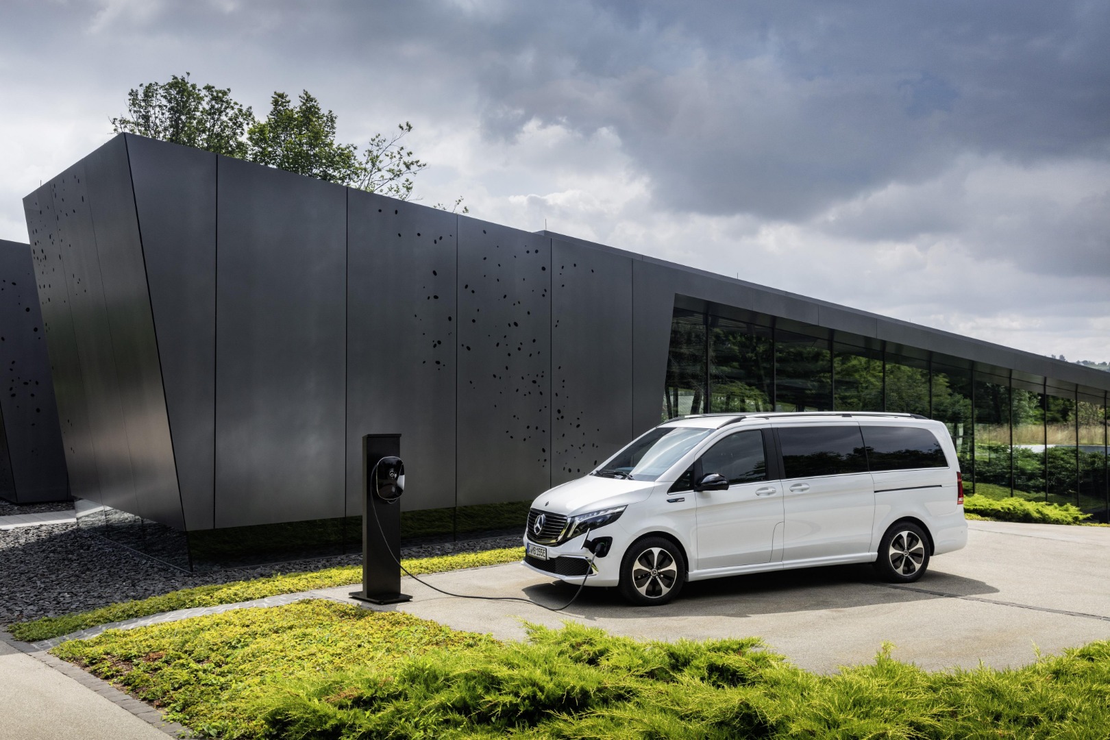 Mercedes EQV 2020, ya a la venta: precio y datos del nuevo familiar eléctrico