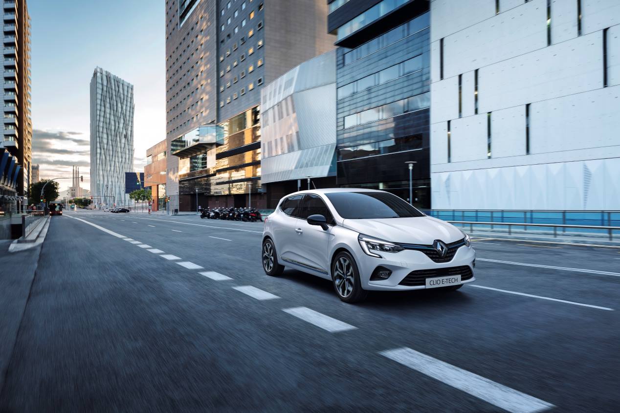 Renault Clio y Captur E-Tech: precios y datos de los nuevos híbridos, ya a la venta
