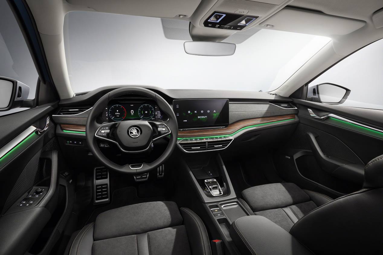 Skoda Octavia Scout 2020: todos los datos y fotos del Octavia más campero