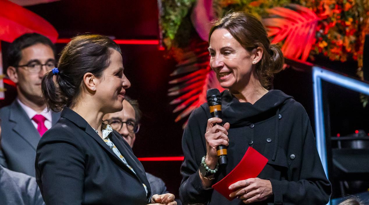 La electrificación que viene según Endesa X: entrevista a su directora de emovilidad, Elena Bernárdez