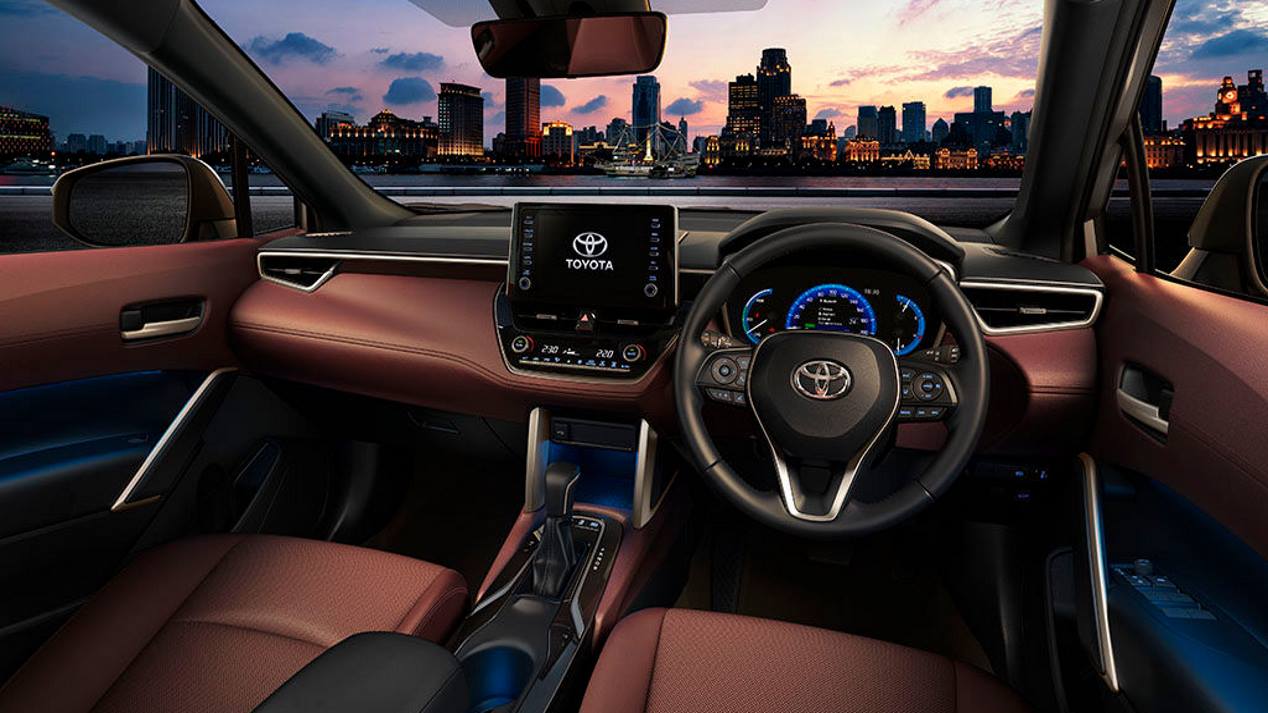 Toyota Corolla Cross 2021: así es el nuevo SUV, entre el C-HR y el RAV4