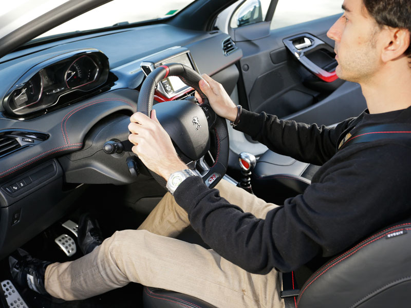 Peugeot 208 GTI