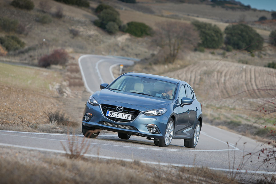 Comparativa: Citroën DS4 2.0 HDI Sport; Mazda 2 2.2D Luxury; Seat León 2.0 TDI Style