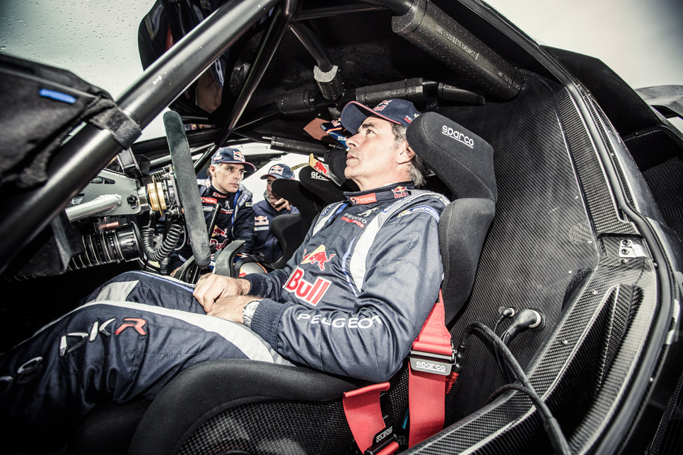 Carlos Sainz en el Peugeot 2008 DKR