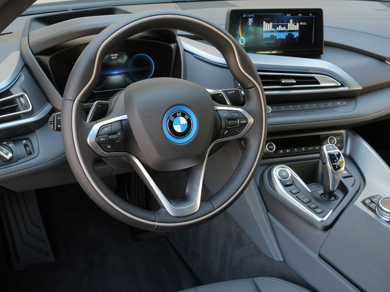 BMW i8