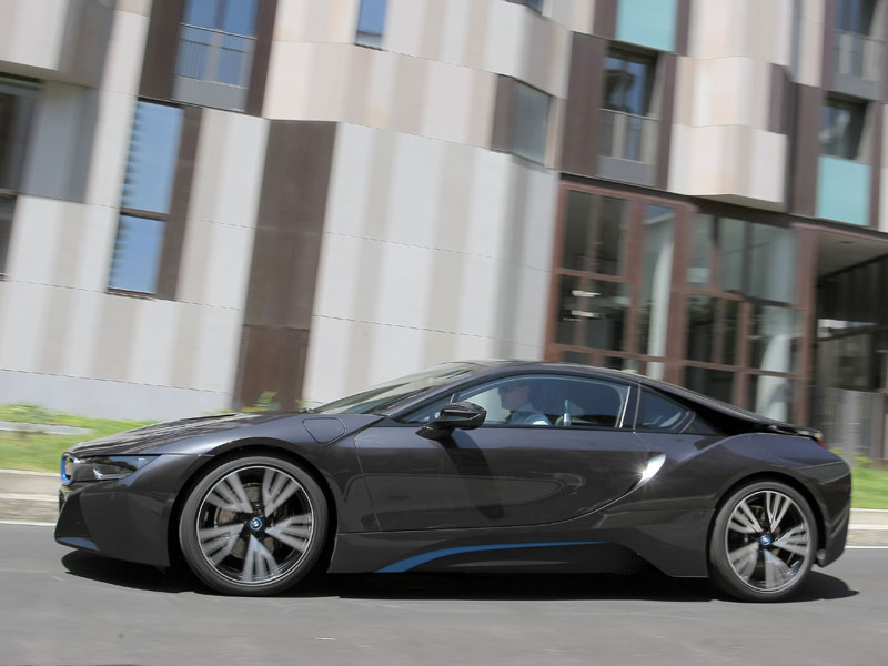 BMW i8