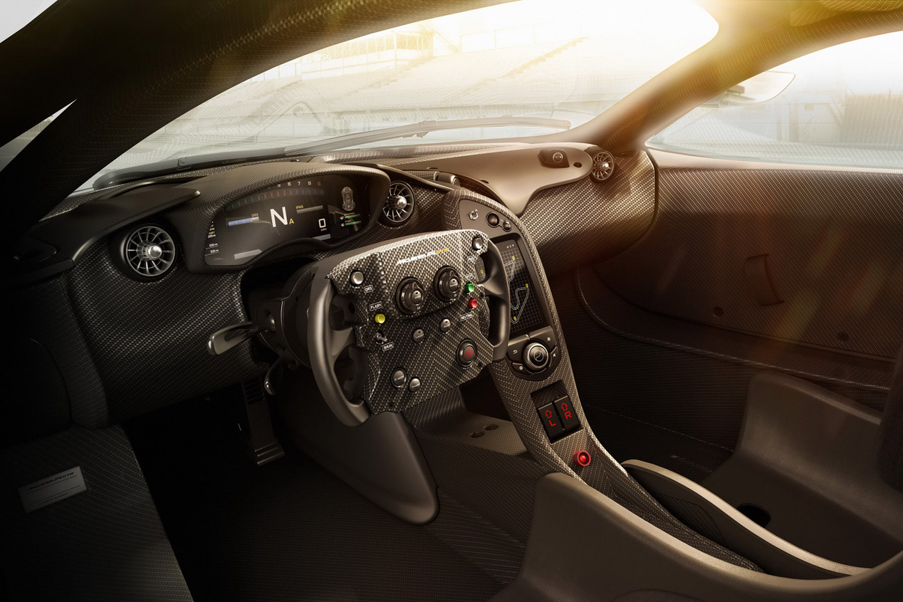 McLaren P1 GTR interior