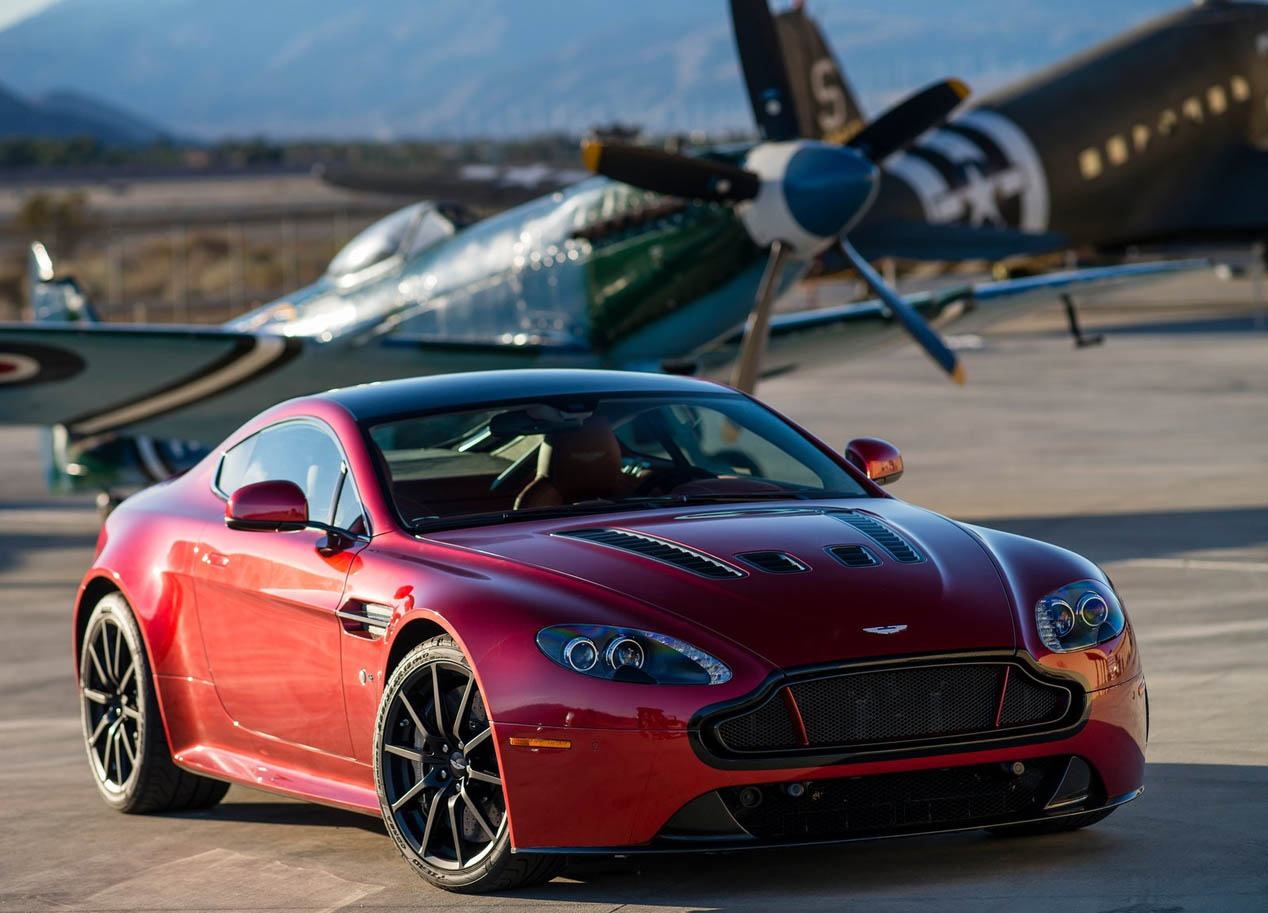 Aston Martin V12 Vantage