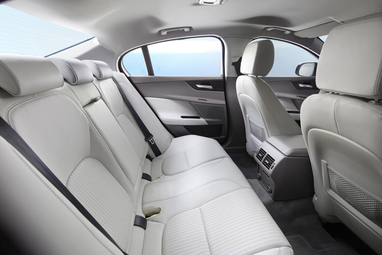 Jaguar XE interior