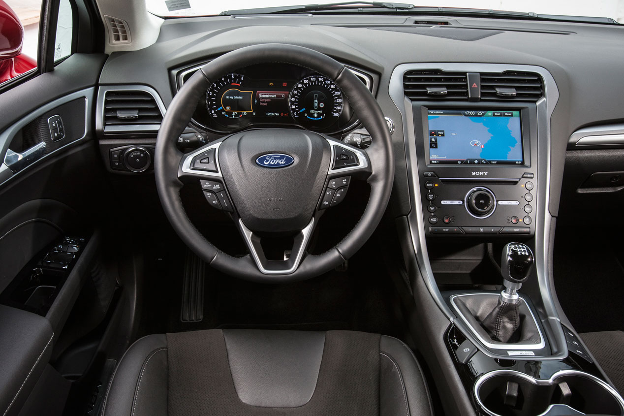 Ford Mondeo 2015