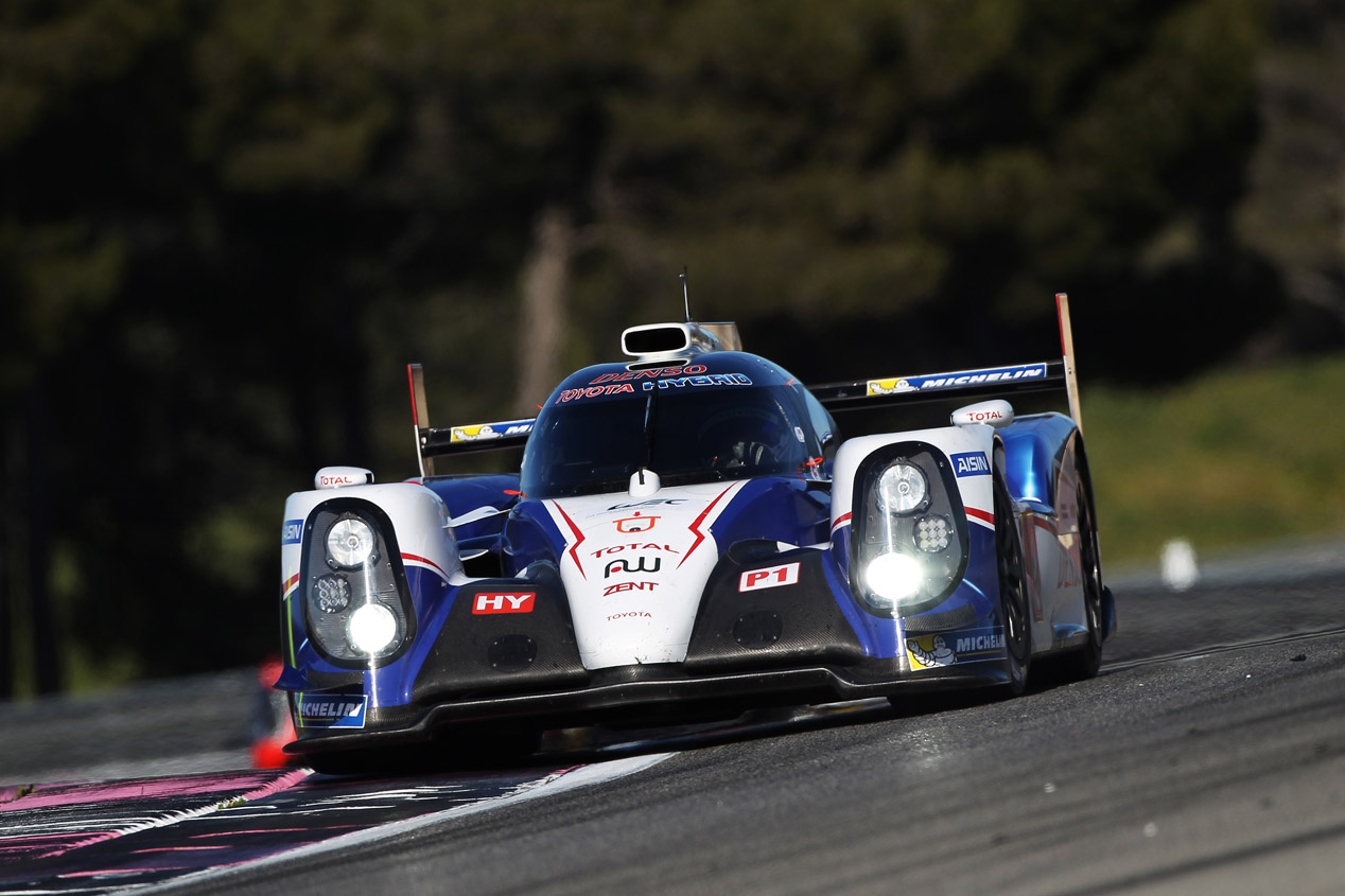 Toyota TS040 Hybrid LMP1