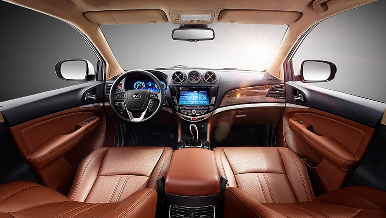 BYD Tang Hybrid