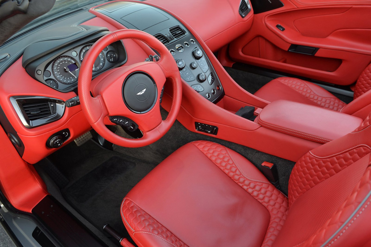Interior Aston Martin Vanquish Volante 2015