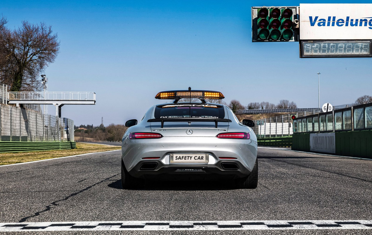 Mercedes AMG GT S Safety Car F1 2015