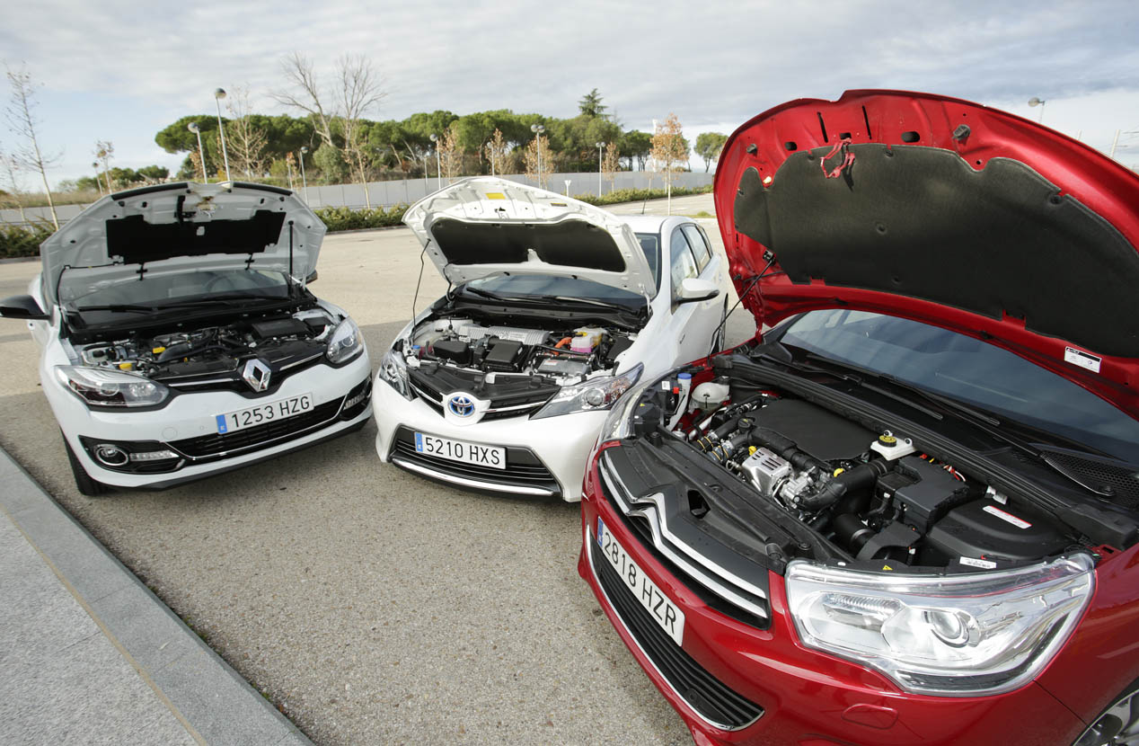 Comparativa: Citroën C4 PureTech 130 vs Renault Mégane TCe 130 y Toyota Auris Hybrid