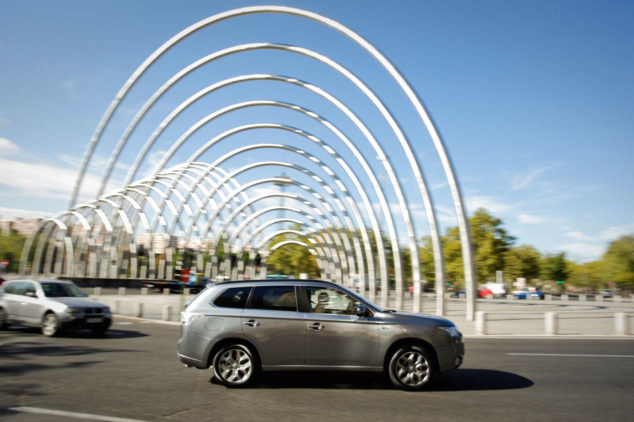 Mitsubishi Outlander PHEV