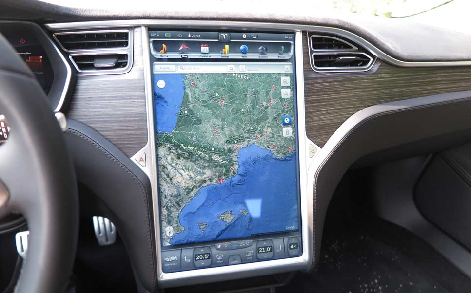 Pantalla de 17 pulgadas del Tesla S