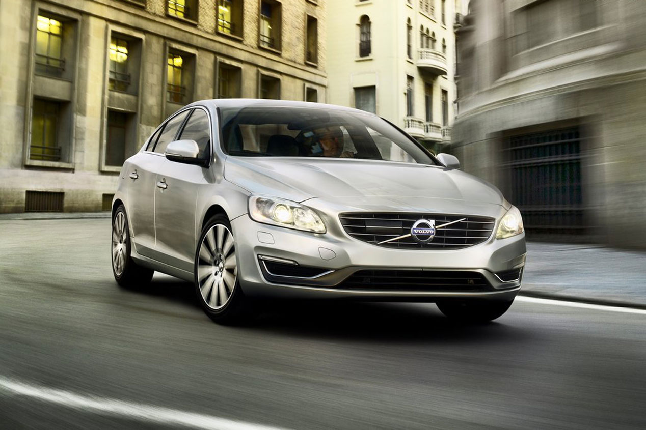 Volvo S60.