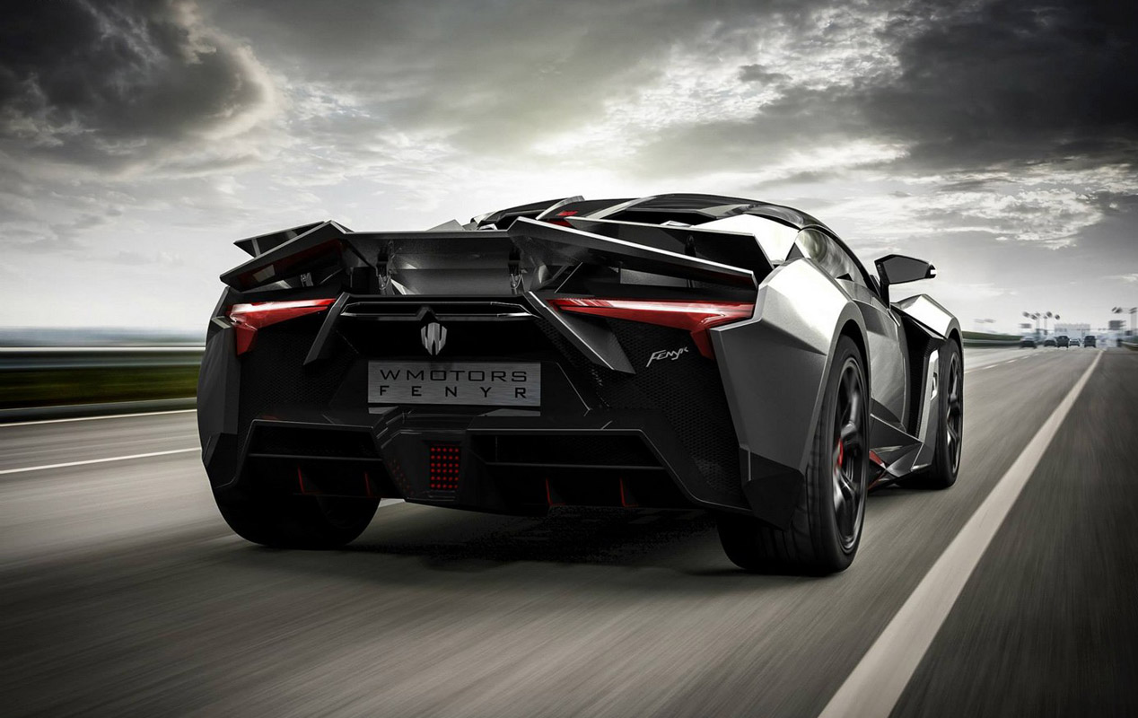 W Motors Fenyr SuperSport