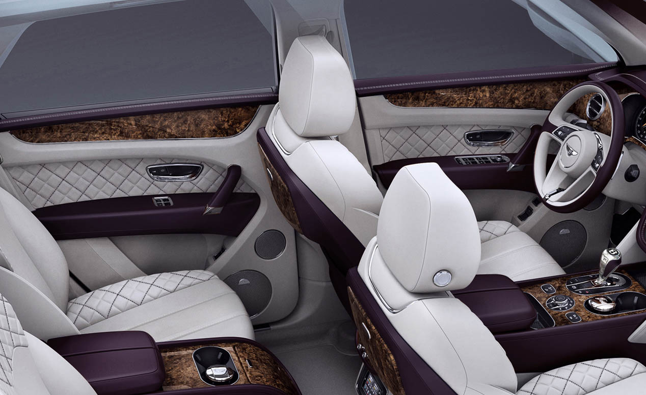 Interior del Bentley Bentayga First Edition