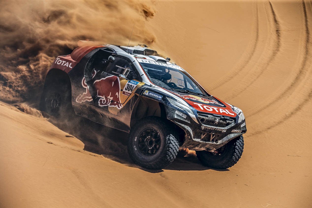 Pilotos de coches en el Dakar 2016